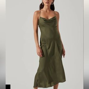 ASTR The Label Gaia midi dress
